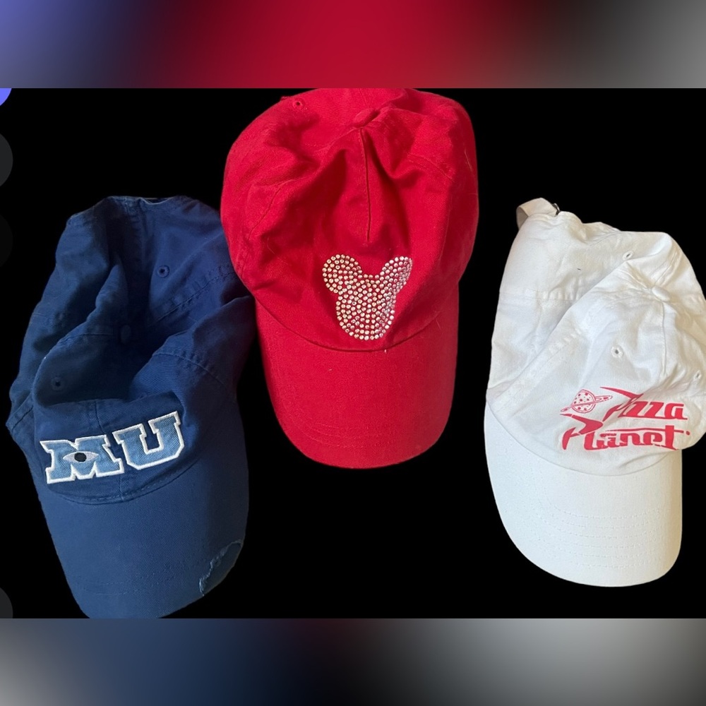 Set of 3 DISNEY ADJUSTABLE BASEBALL CAPS from the Parks!